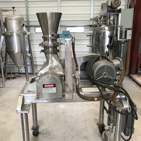 ***SOLD*** used Fitzpatrick Fitzmill Mdl. DSA06 Hammer/Knife mill. Stainless Steel.  Driven by 7.5 HP, 230/460 volt, 1740 rpm Explosion proof motor. On cart with wheels. 